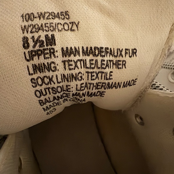 Women's White Winter Boots - Picture 2 of 5